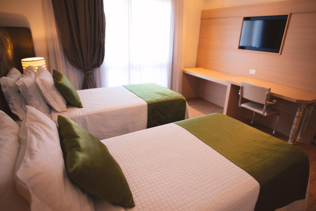 Hotel Renar 弗赖堡 外观 照片