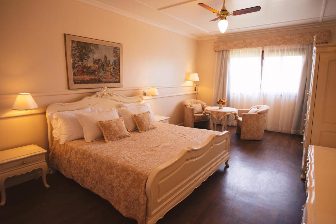 Hotel Renar 弗赖堡 外观 照片