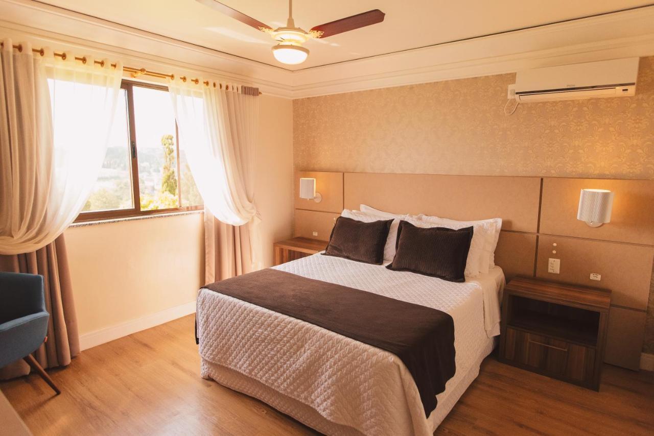 Hotel Renar 弗赖堡 外观 照片